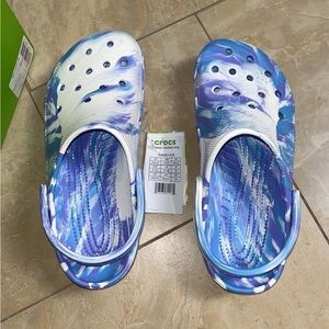 NWT Tie Dye Crocs - womens 10